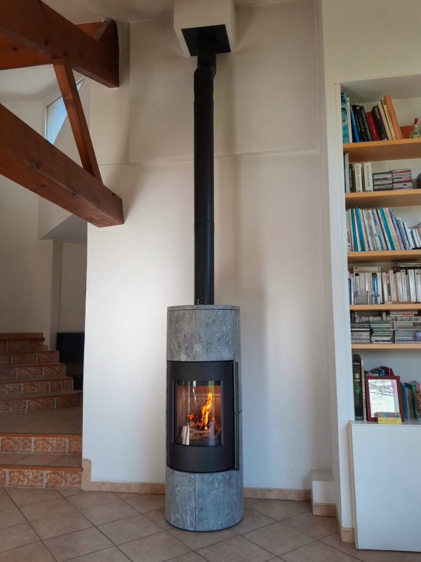 HCL_poêle_bois_lythos_réalisation